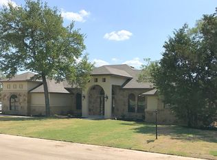 218 Canaan Dr, Belton, TX 76513