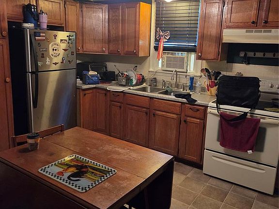5th image of 4239 Boles Rd