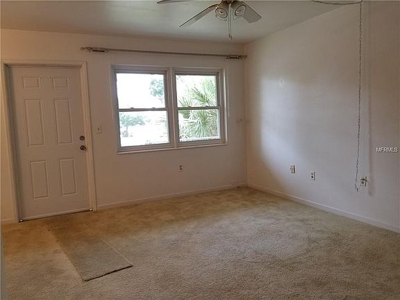3rd image of 6100 21st St N APT 12