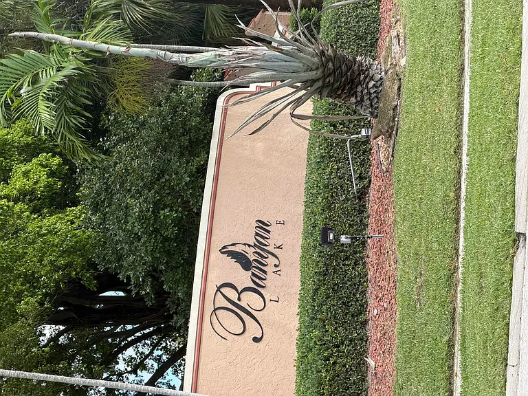 8159 Severn Dr — Photo 13