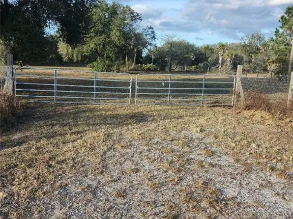 15987 NW 292nd St, Okeechobee, FL 34972