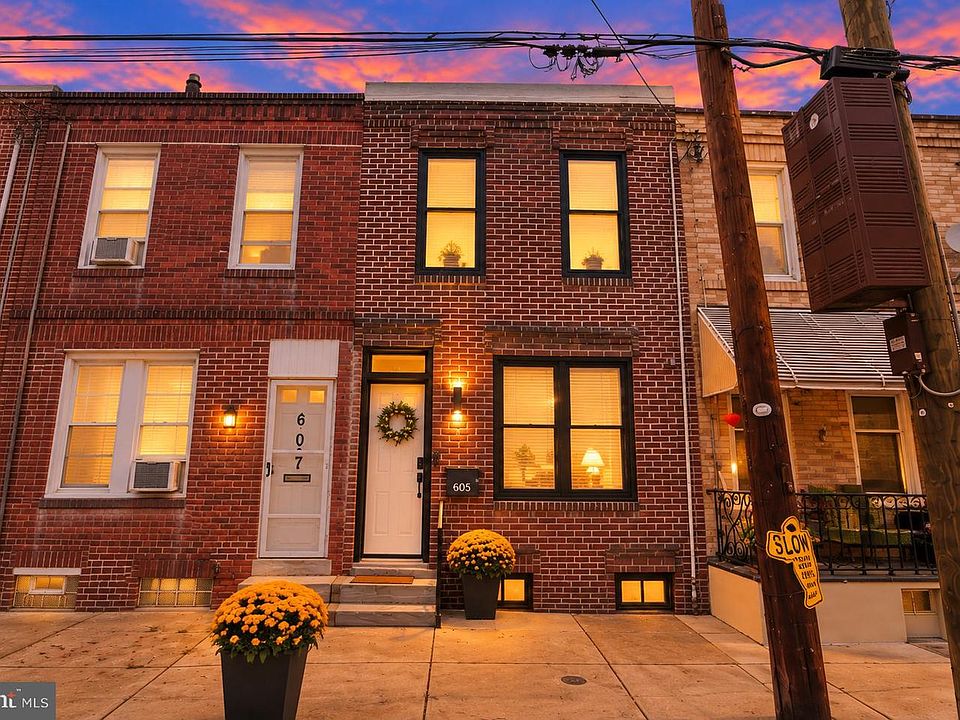 1st image of 605 Dudley St
