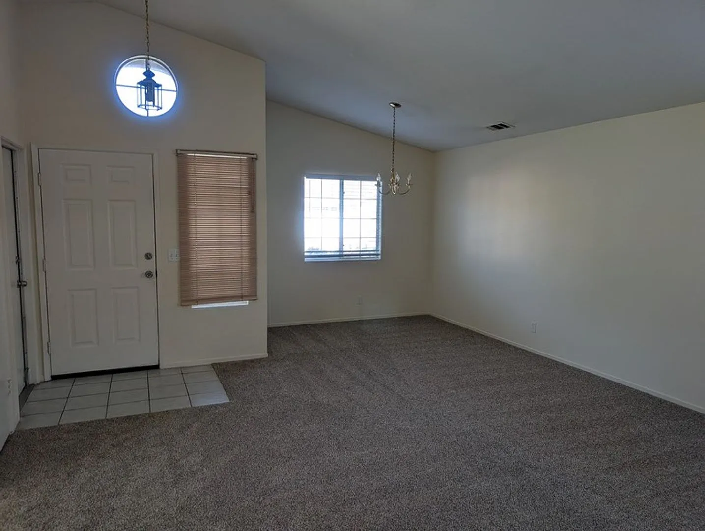 Light and Welcoming in Regency Estates — Photo 2