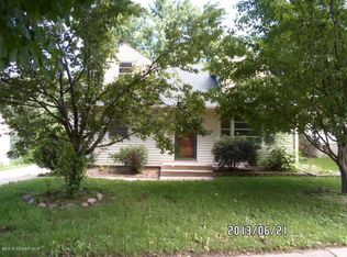 1827 17th St NW, Rochester, MN 55901