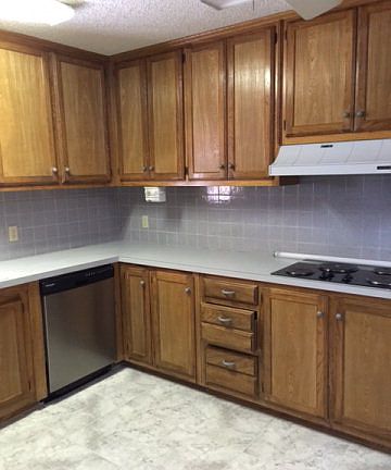 4th image of 3720 Scarlet Ave