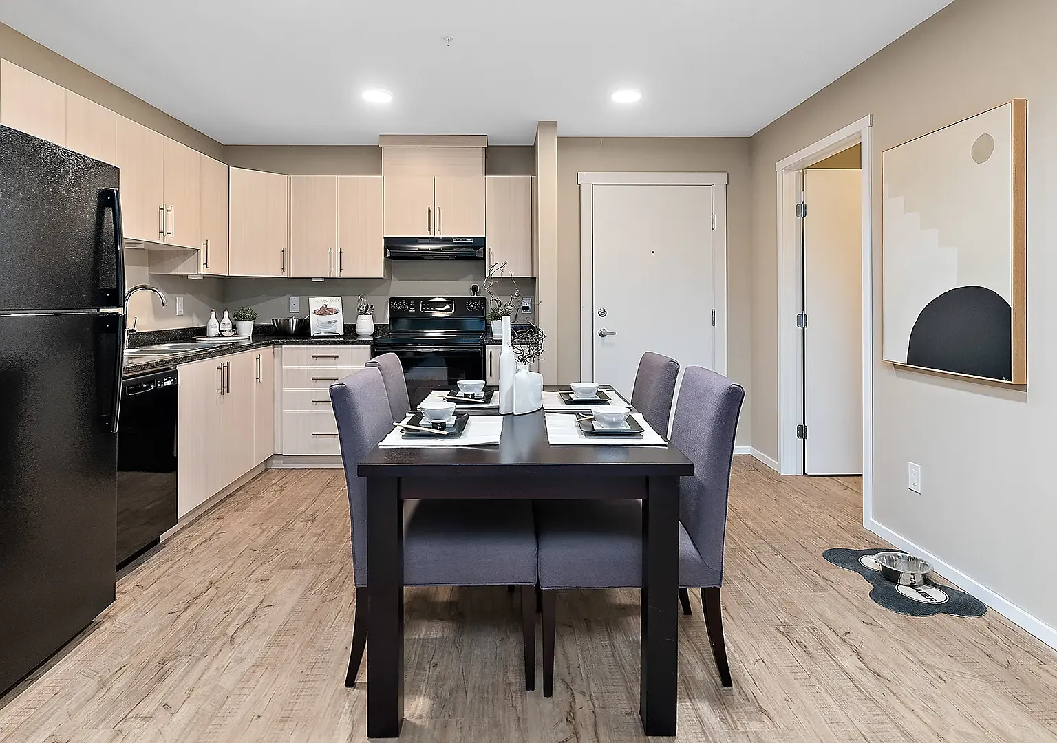 Riverstone Apartments — Photo 1