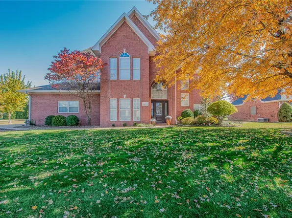 21 S Windsor Dr, Rogers, AR 72758