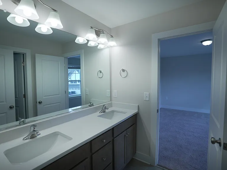 919 Hillman Ln — Photo 46