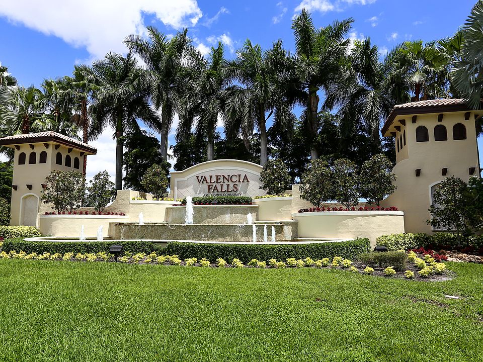 1st image of 7095 Bent Menorca Dr
