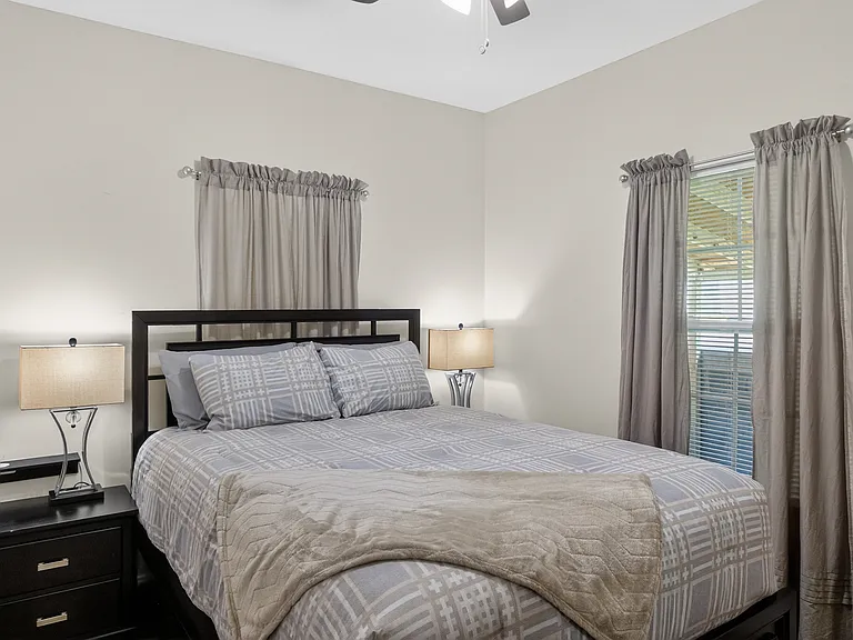 2802 Mimosa Rd — Photo 8