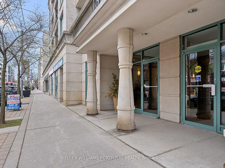 1829 Queen St E #408 — Photo 36