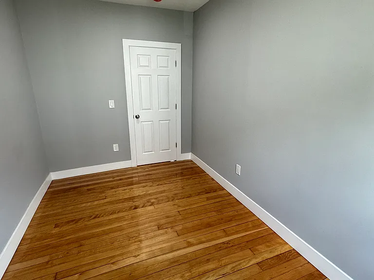 773 Pleasant St #1 — Photo 4