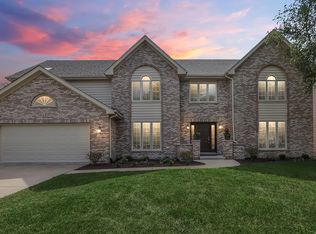 512 Du Pahze St, Naperville, IL 60565