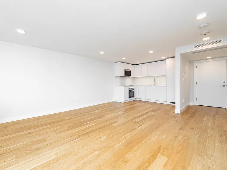 334 Harvard St #G3 — Photo 4