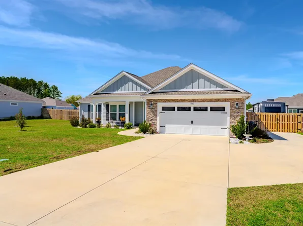 195 Shelby Dr, Crawfordville, FL 32327