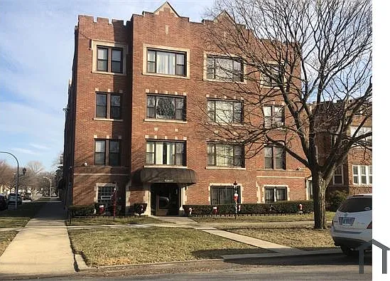 8203 S Indiana Ave #3