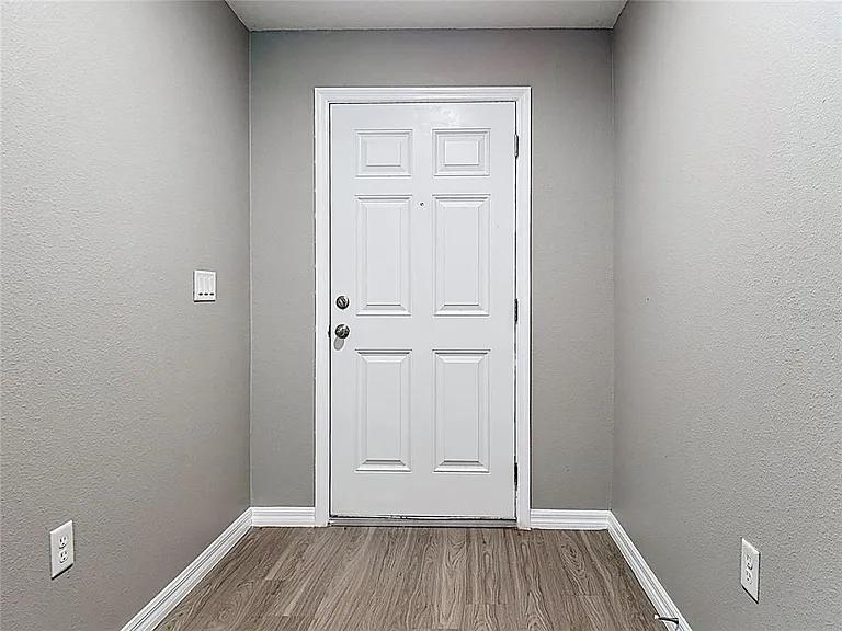 225 Bella Verano Way — Photo 9