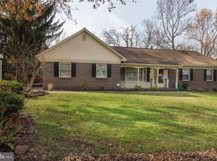 1120 Mill Mar Rd, Lancaster, PA 17601