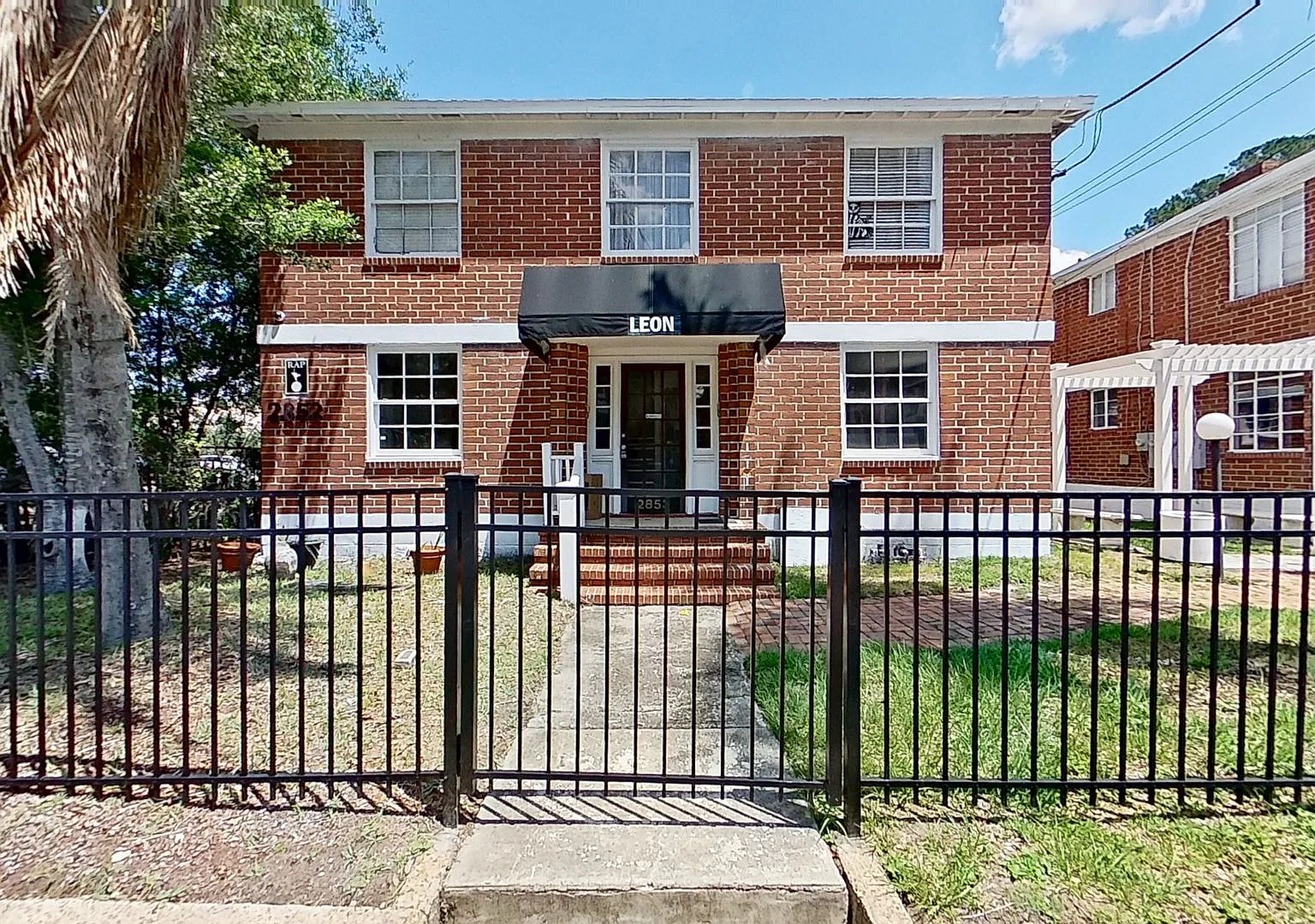 2853 College Street Quad — Photo 1