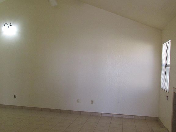 3rd image of 199 W Madrid Ave APT C3