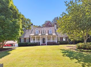 135 Anchor Ct, Fayetteville, GA 30215