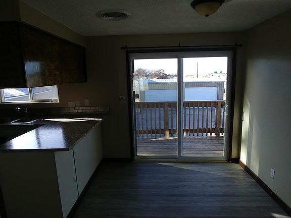 4th image of 379 S White Cloud Dr