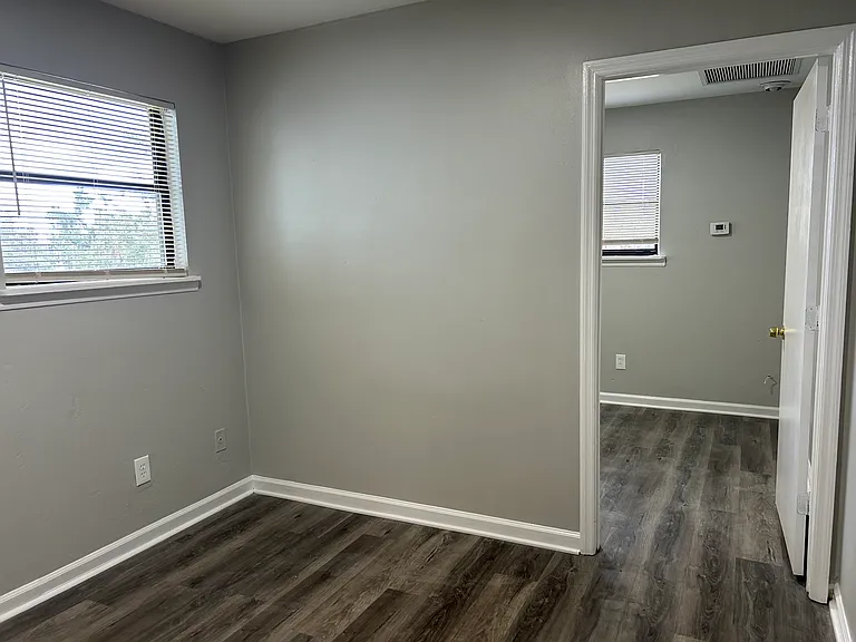 1533 S Bronough St #G — Photo 6