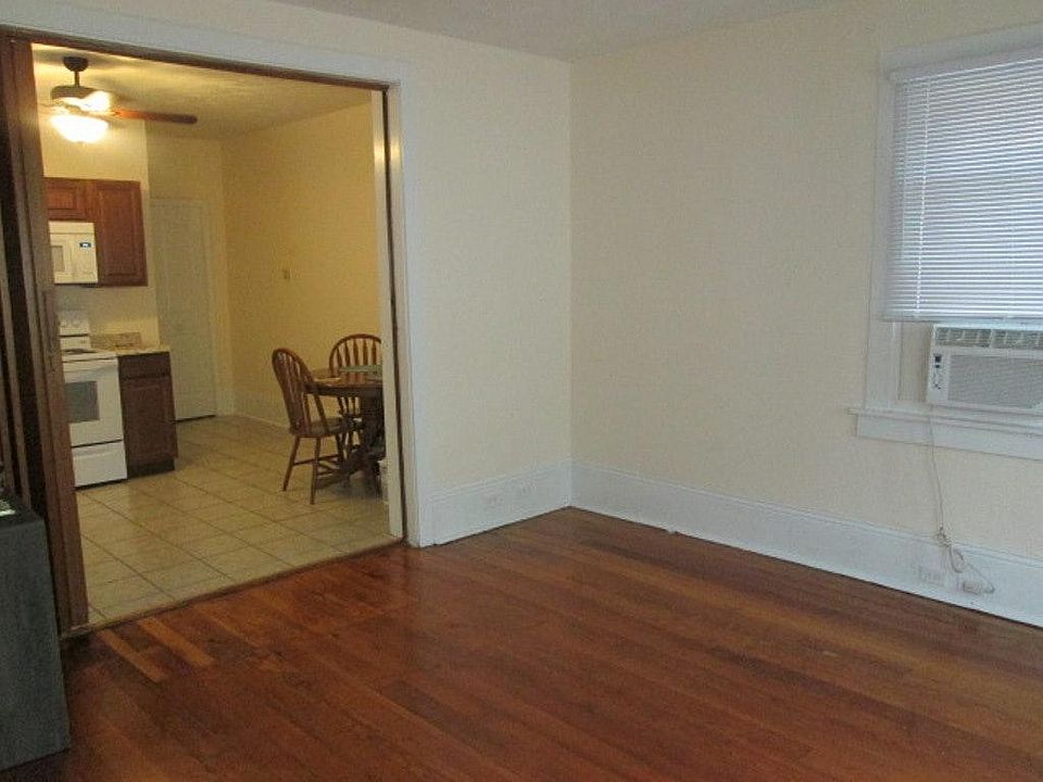 Living room to kitchen