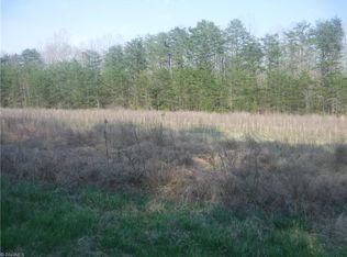 1690 Wilson Rd, Pilot Mountain, NC 27041