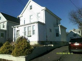 335 Livingston Ave, Lyndhurst, NJ 07071