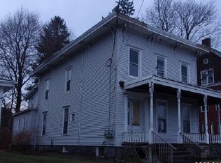 18 Littauer Pl, Gloversville, NY 12078