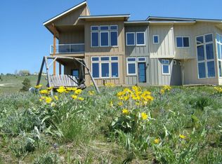 587 Chelan Trails Rd, Manson, WA 98831