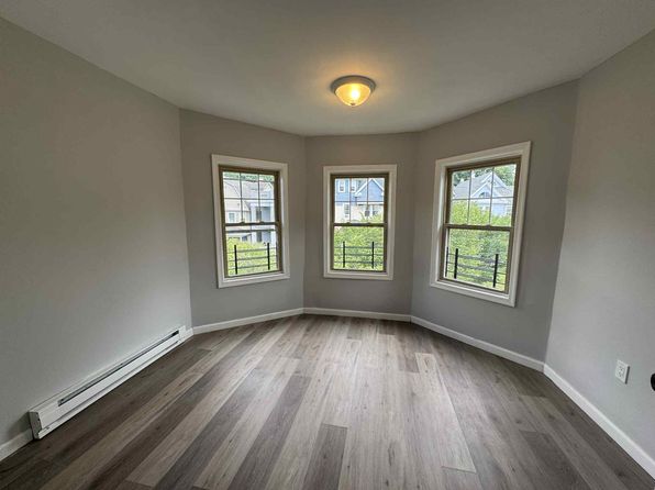 829-831 Monroe Ave #3R