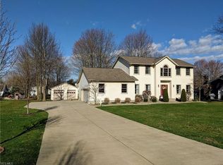 2235 Henn Hyde Rd NE, Warren, OH