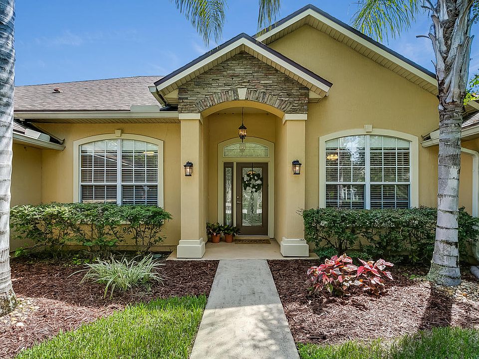 1st image of 1304 Honeysuckle Dr