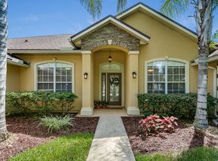 1304 Honeysuckle Dr, Saint Johns, FL 32259