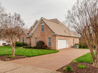 2054 N Amber Dr, Spring Hill, TN 37174