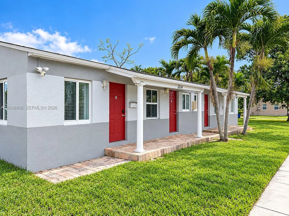 2214 N 25th Ave #2216-1