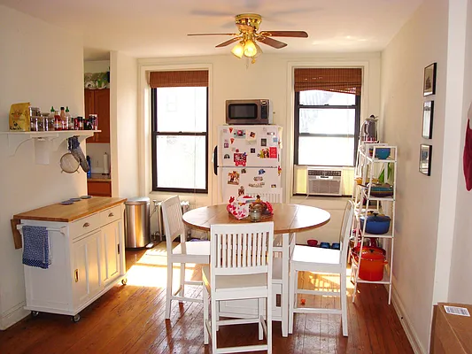 Rented by Carroll Gardens Realty | media 13