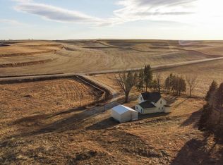 3657 296th St, Persia, IA 51563