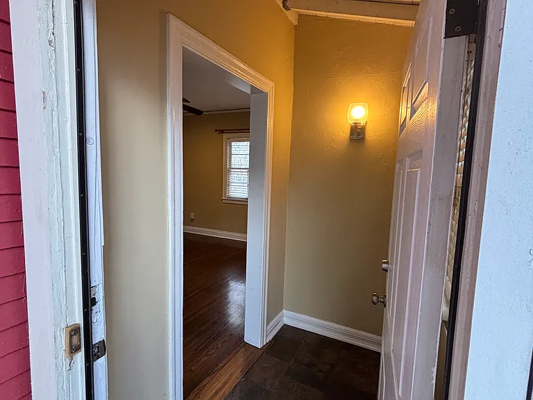 Entryway of the unit.