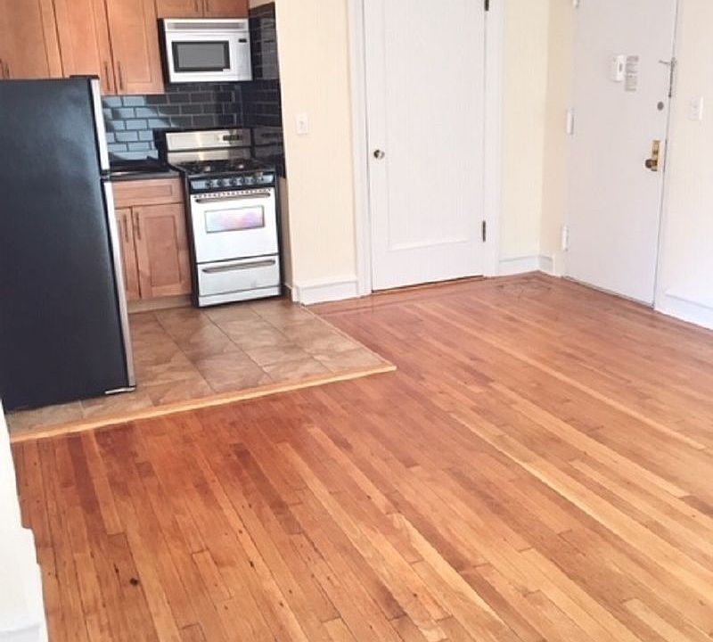 1st image of 350 W 55th St APT 7C