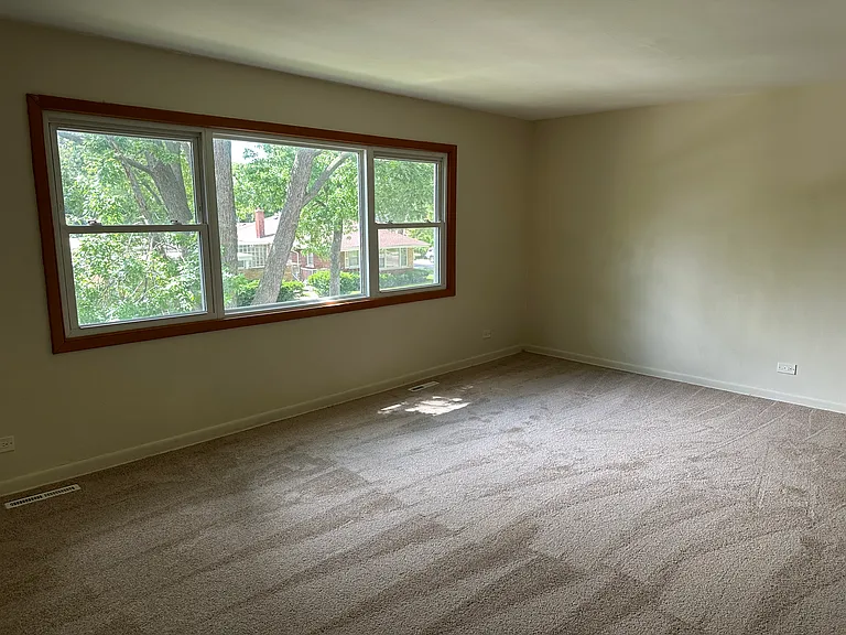 6547 N Sacramento Ave #2 — Photo 5