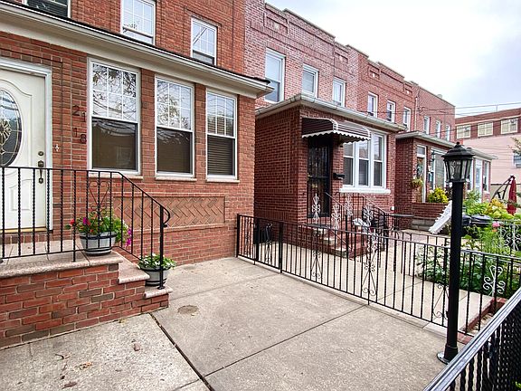 2nd image of 2118 38th St