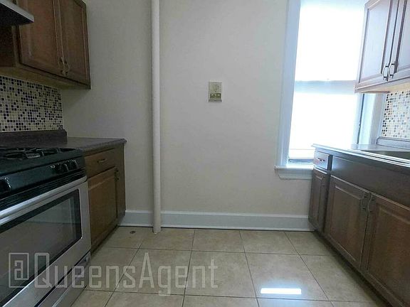 5th image of 32-35 30th St #A1