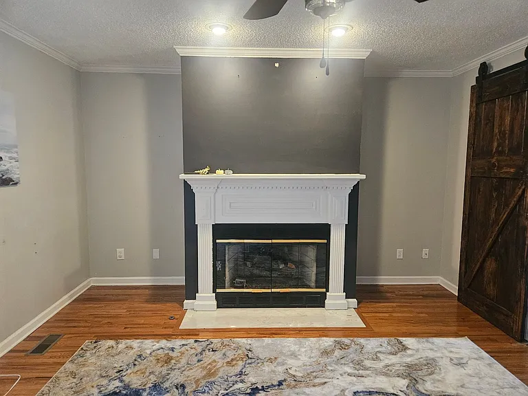 734 Concord Farms Ln — Photo 5