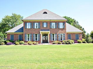 1210 Courtyard Dr, Southaven, MS 38671