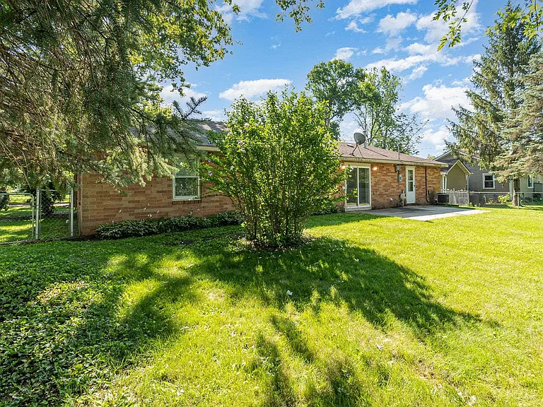 601 Gerald Ct — Photo 23