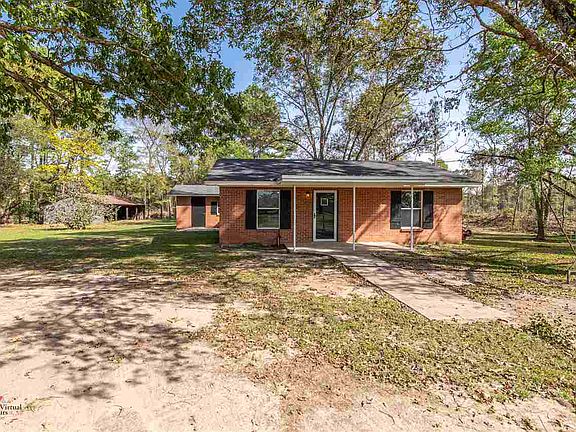 3rd image of 595 County Road 310