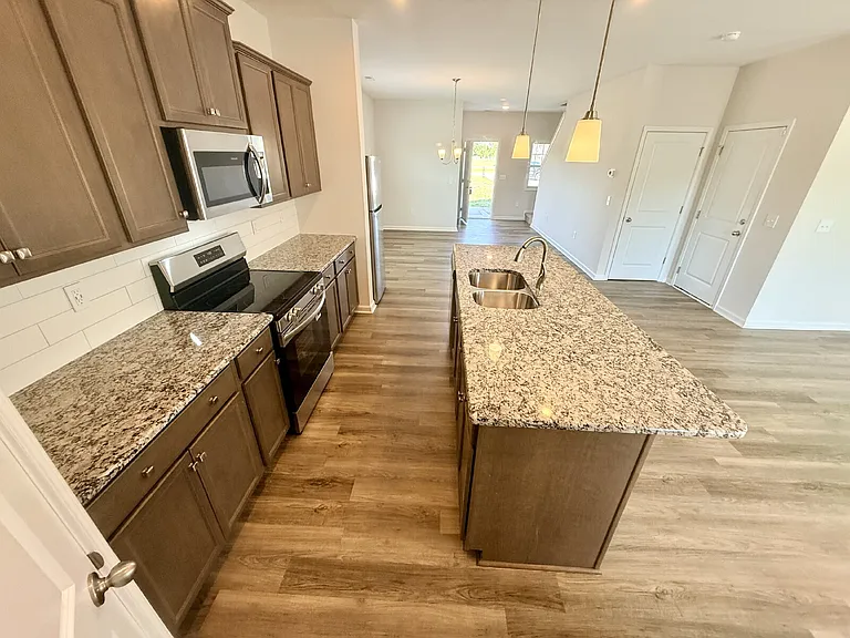 4736 Mastercraft Ct — Photo 7